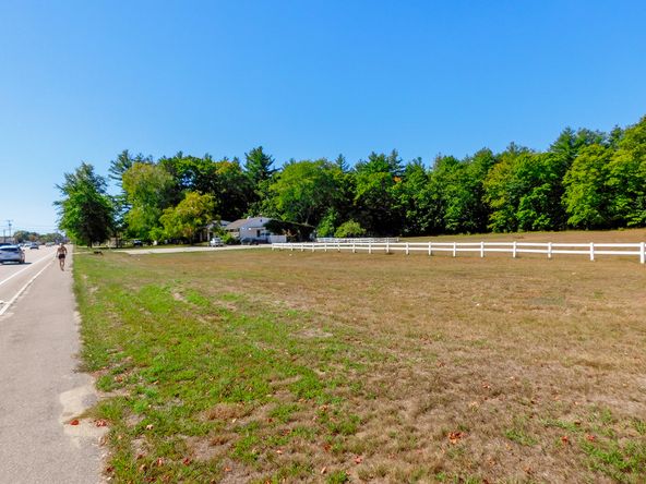 459 High St, Somersworth, NH 03878